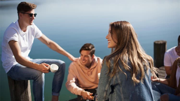 Cosa fare se lei è gelosa dei tuoi amici: 5 consigli utili • cosa fare se lei è gelosa