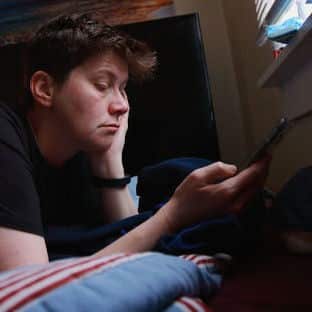 Lo smartphone rovina la relazione di coppia: il phubbing • lo smartphone rovina la relazione di coppia