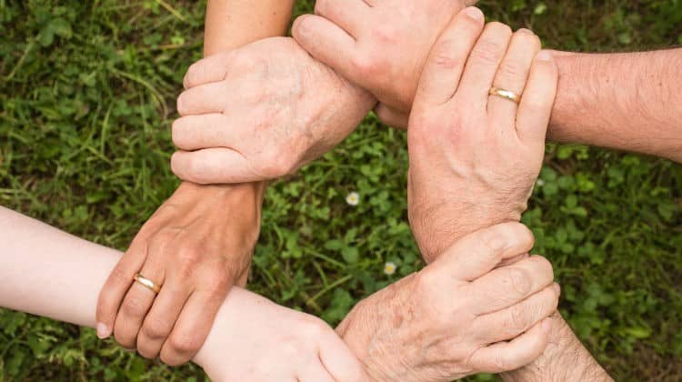Host Family: vivere con una famiglia ospitante all'estero • host family