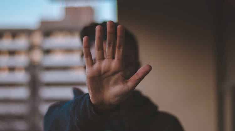 come aiutare chi soffre di disturbi del comportamento alimentare