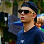 Hoovering: l’ossessione del controllo. Come riconoscerlo e come comportarsi • hoovering