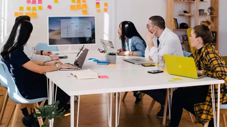 Vivere con i genitori: 7 lavori per essere più indipendente • vivere con i genitori